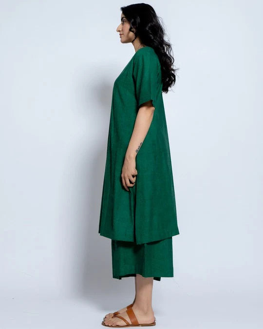 Women Solid Cotton Kurta Set