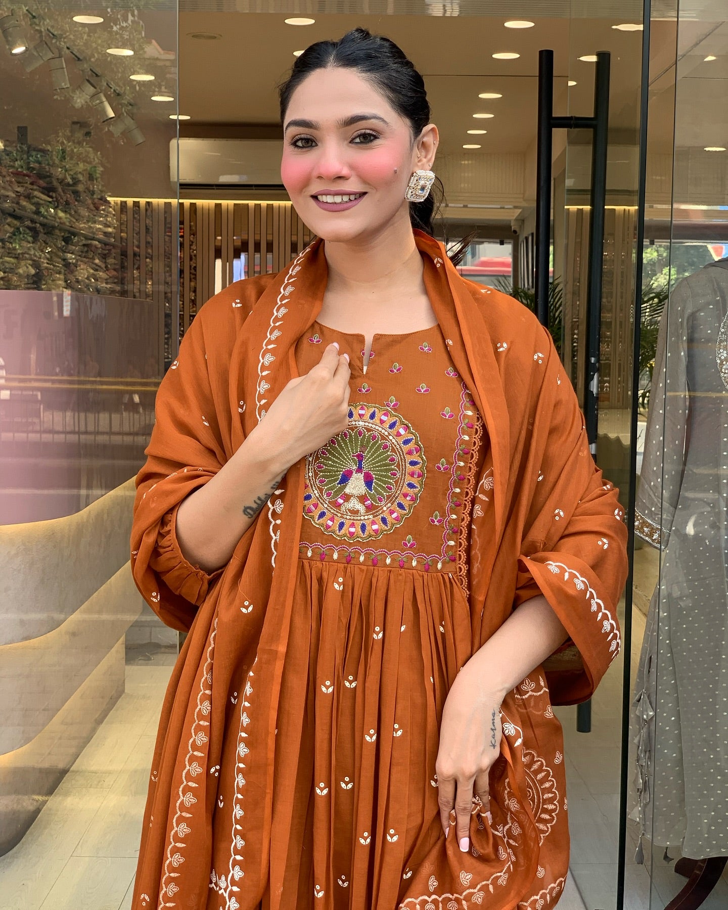 Women Embroidered Cotton Suit Set