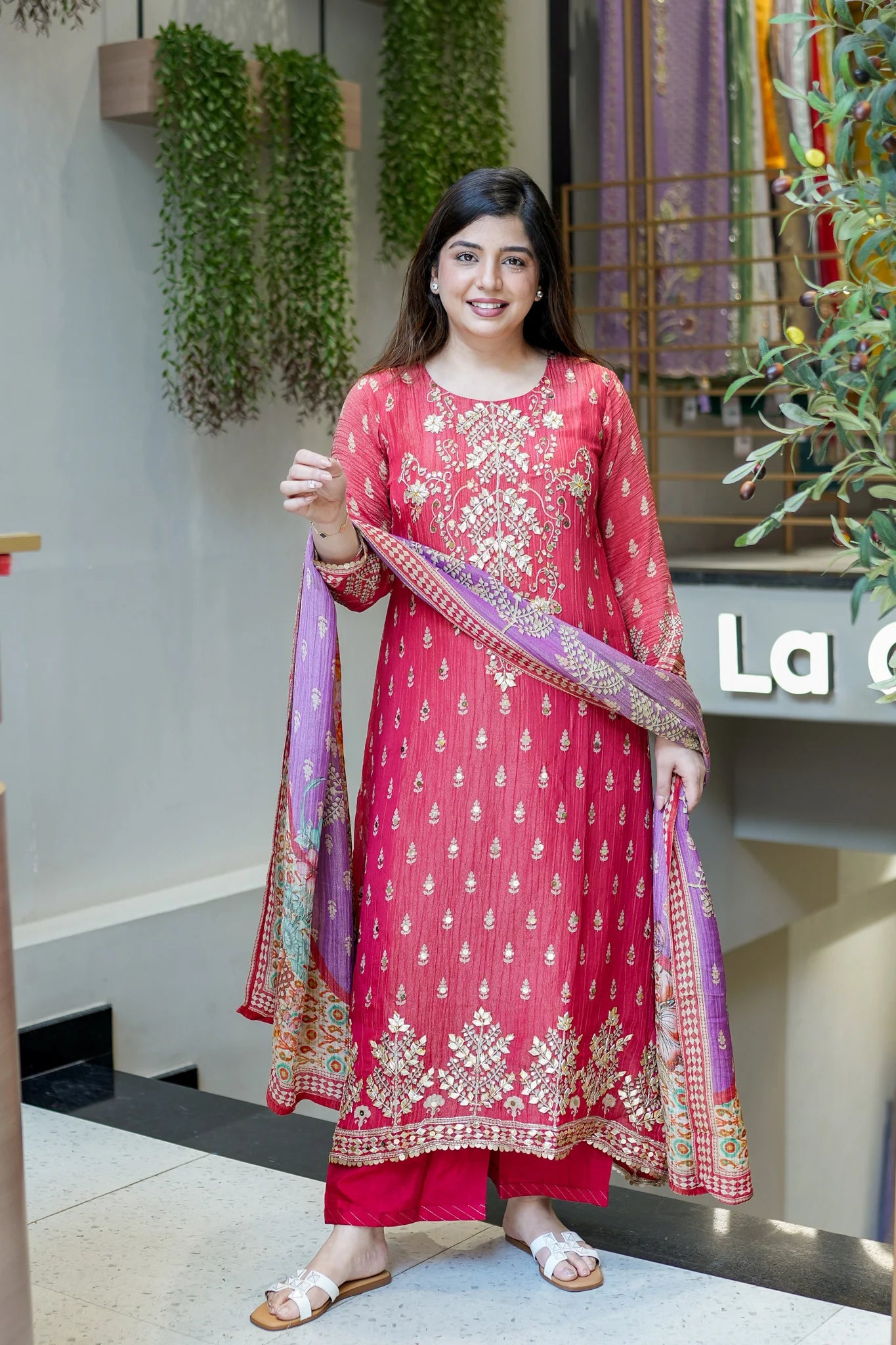 Women Hand Embroidered Suit Set