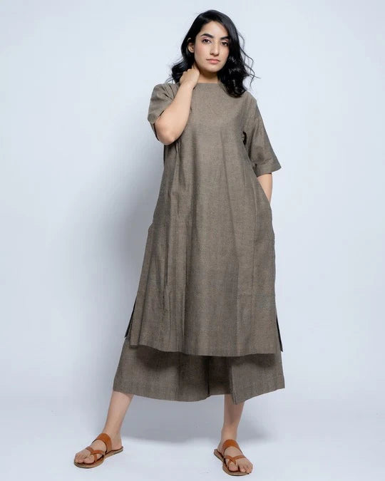 Women Solid Cotton Kurta Set