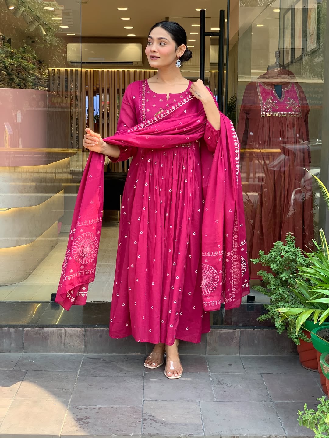 Women Embroidered Cotton Suit Set