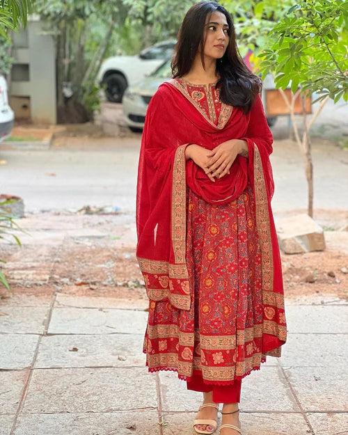 EXCLUSIVE DESIGNER HEAVY COTTON WITH EMBROIDERY WORK SUIT