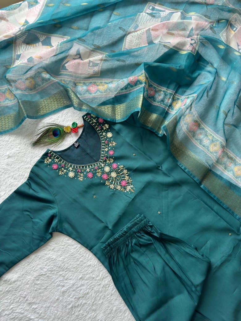 New Designers Kurta Pent Dupatta Set