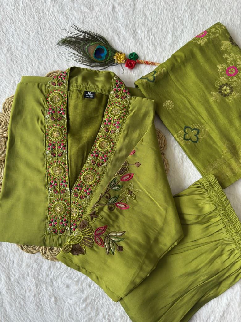 New Designers Kurta Pent Dupatta Set